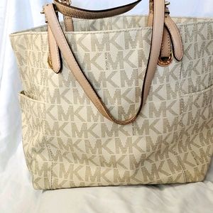 Michel Kors Handbag
